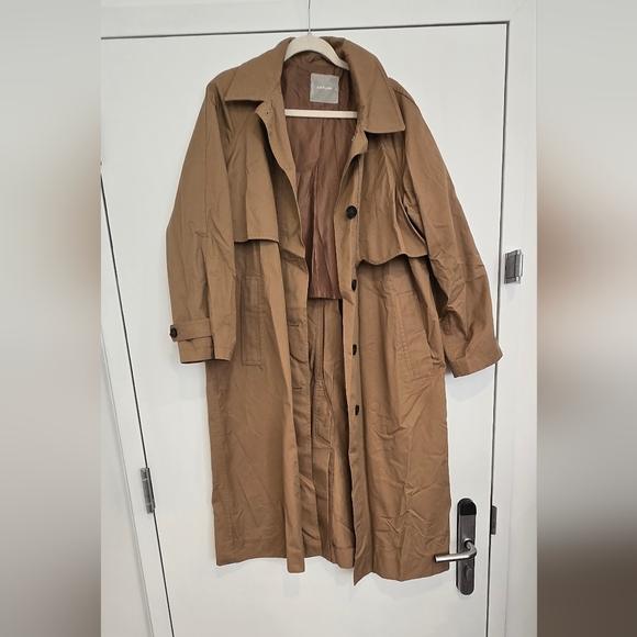 Everlane Oversized Long Trench In Toasted Coconut - Picture 2 of 4